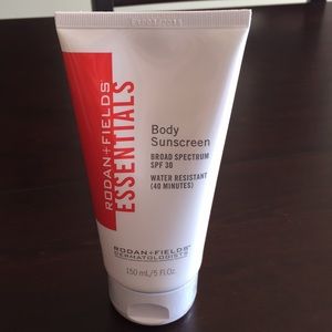 Rodan and Fields Essential Body Sunscreen  SPF 30